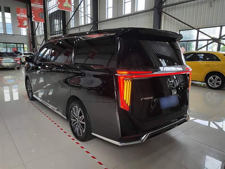 Фото 6 - GAC Trumpchi M8