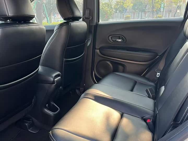 Фото 18 - Honda XR-V