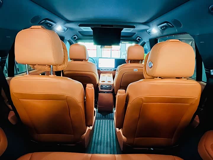 Фото 13 - LiXiang L9