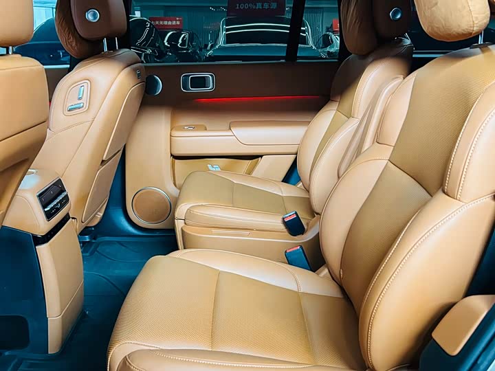 Фото 15 - LiXiang L9