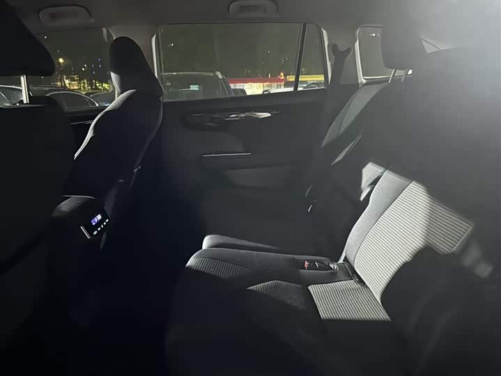 Фото 20 - Toyota Highlander