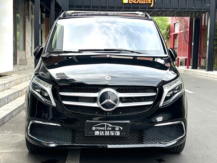 Фото 2 - Mercedes-Benz V-Class