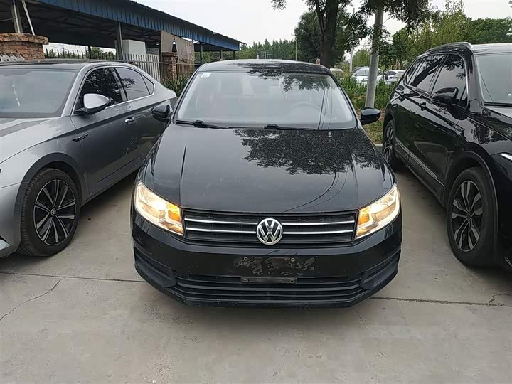 Фото 3 - Volkswagen Santana