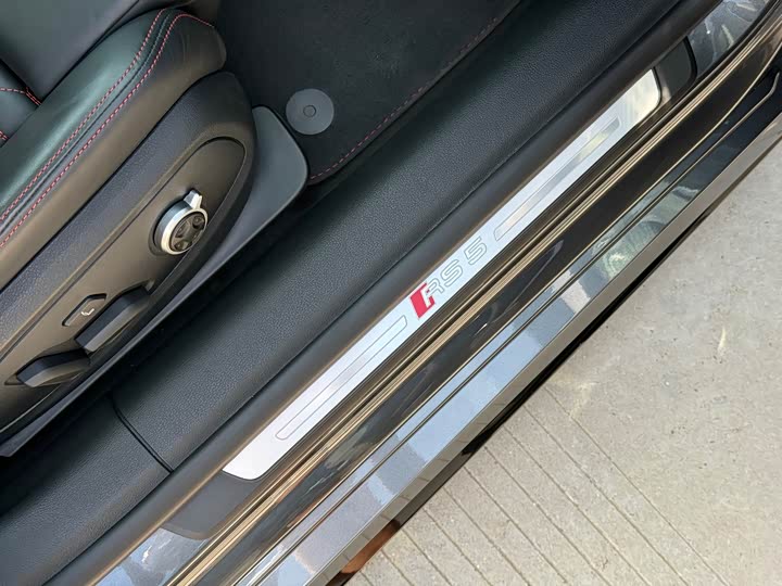 Фото 12 - Audi RS 5