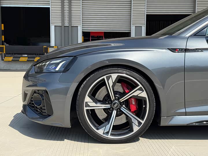 Фото 13 - Audi RS 5