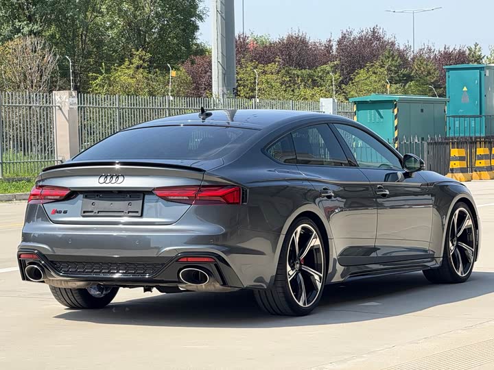 Фото 5 - Audi RS 5