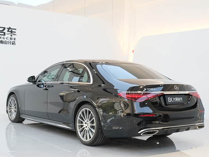 Фото 4 - Mercedes-Benz S-Class