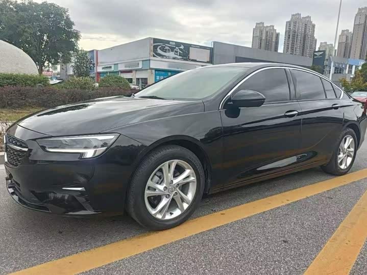 Фото 3 - Buick Regal