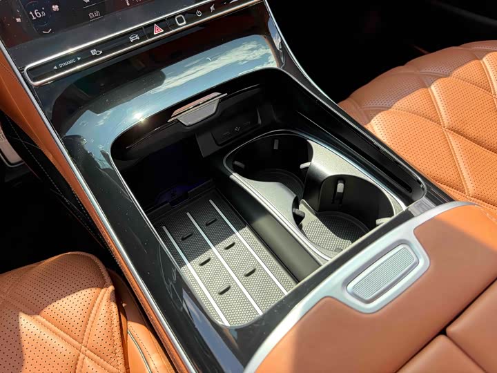 Фото 14 - Mercedes-Benz Maybach S-Class