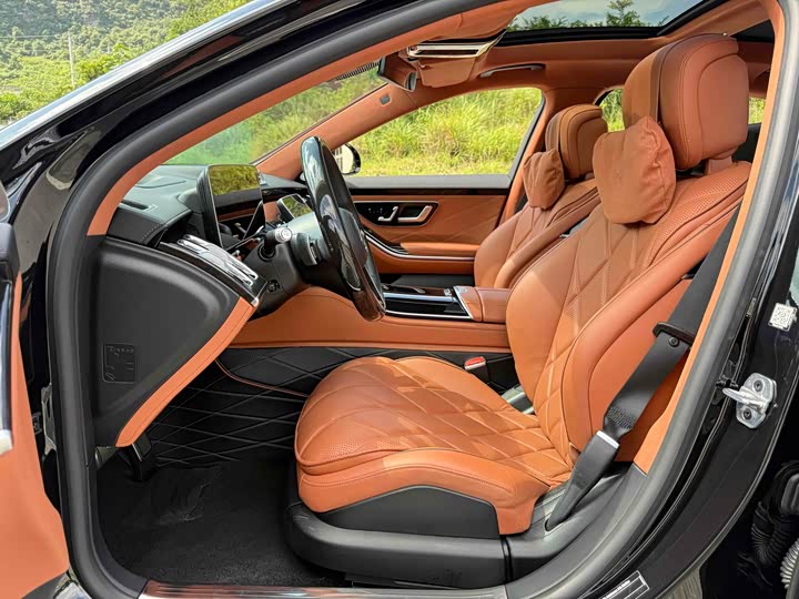 Фото 6 - Mercedes-Benz Maybach S-Class