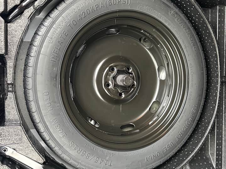 Фото 18 - Volkswagen Tiguan L Pro