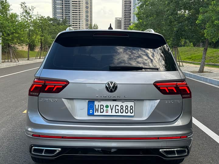 Фото 4 - Volkswagen Tiguan L Pro