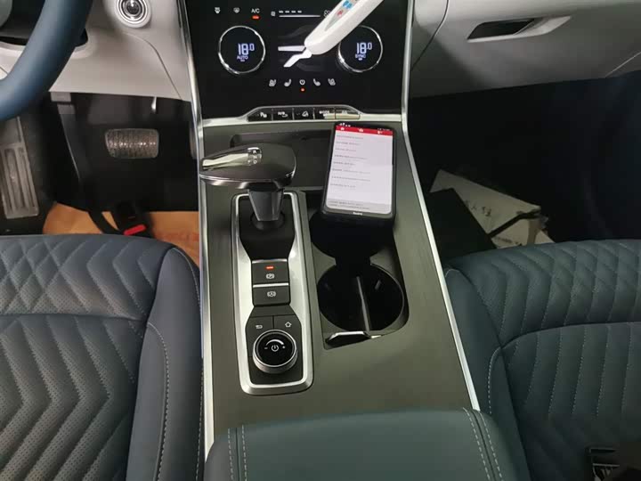 Фото 14 - Exeed TXL