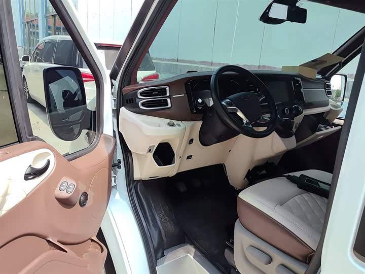 Фото 16 - Ford Transit New