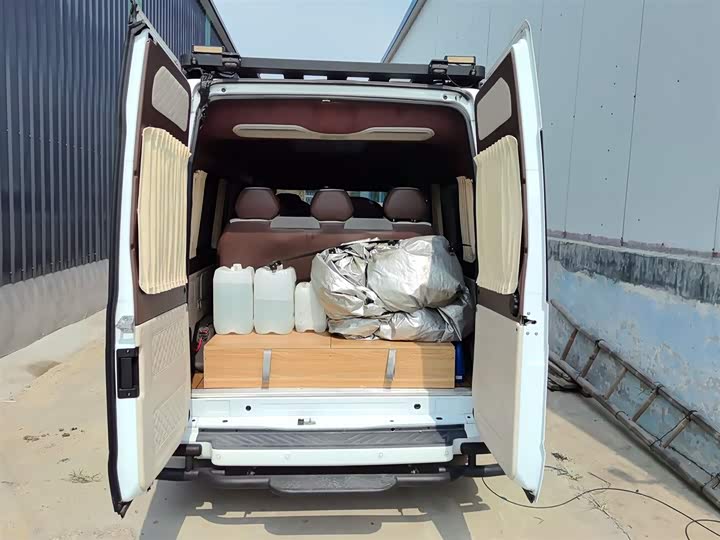 Фото 19 - Ford Transit New