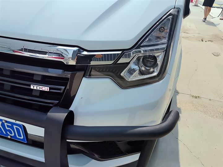 Фото 24 - Ford Transit New