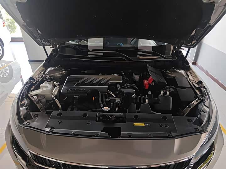 Фото 11 - Nissan Teana