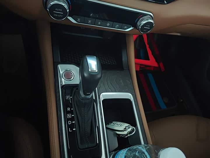 Фото 7 - Nissan Teana