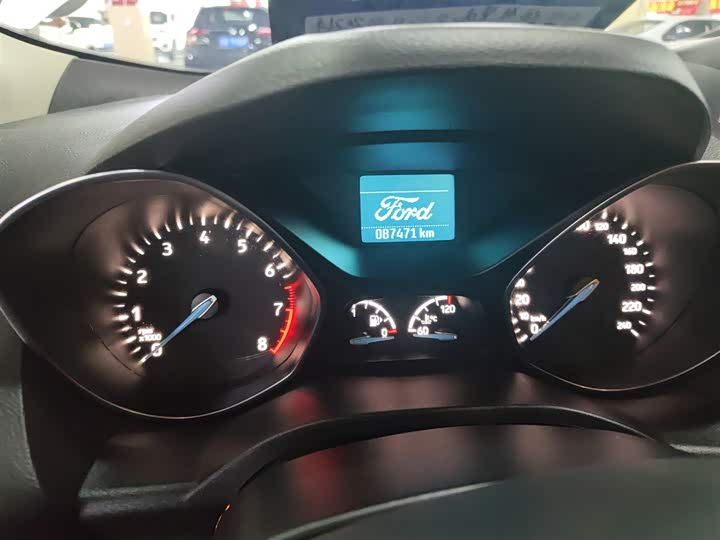 Фото 4 - Ford Escape (Kuga)