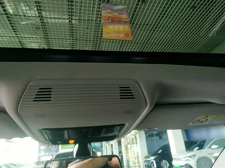 Фото 17 - Volkswagen Golf