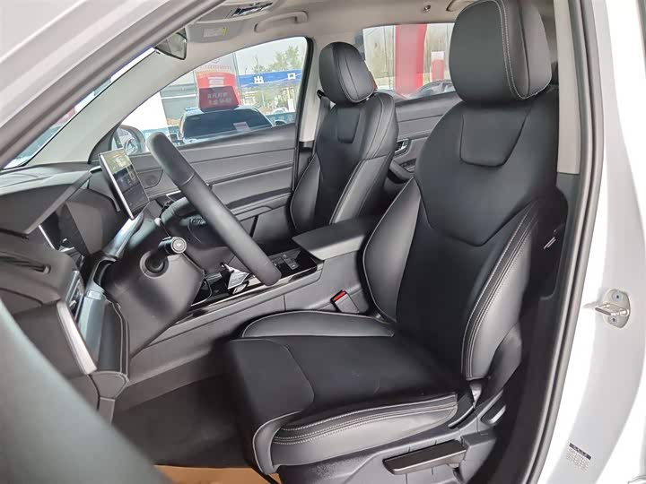 Фото 12 - BYD Song Pro