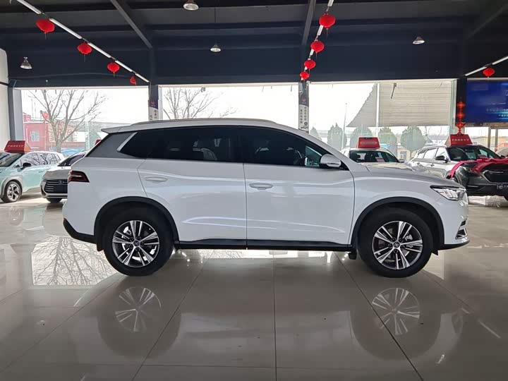 Фото 9 - BYD Song Pro