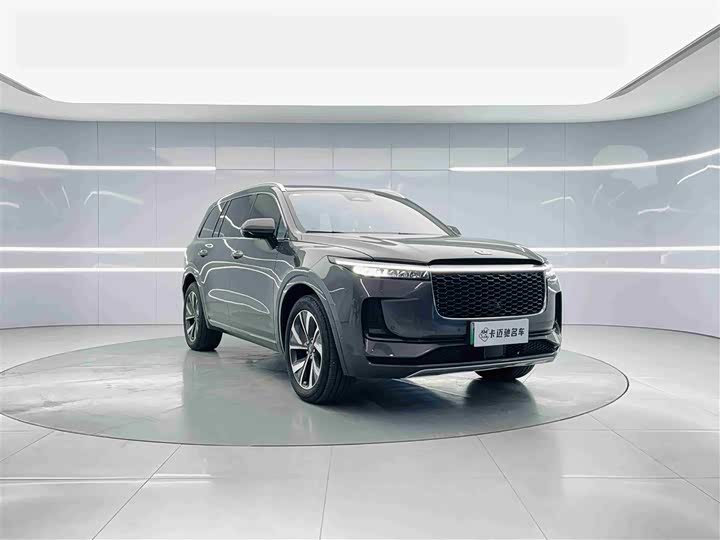 Фото 7 - LiXiang One