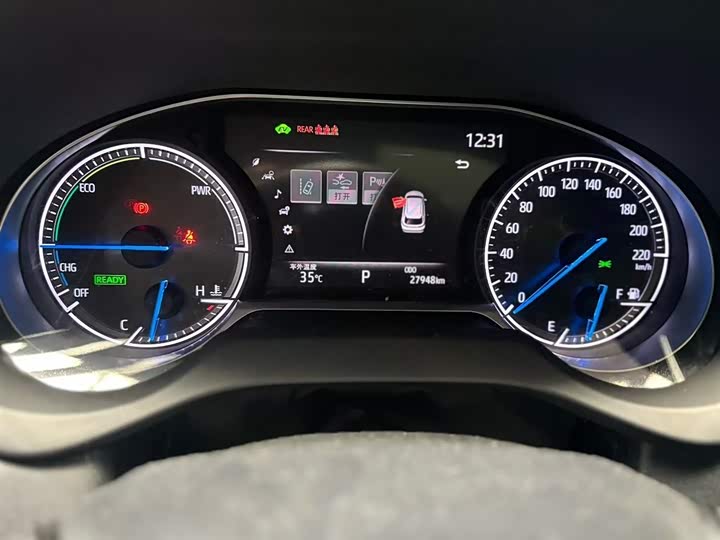 Фото 11 - Toyota Harrier