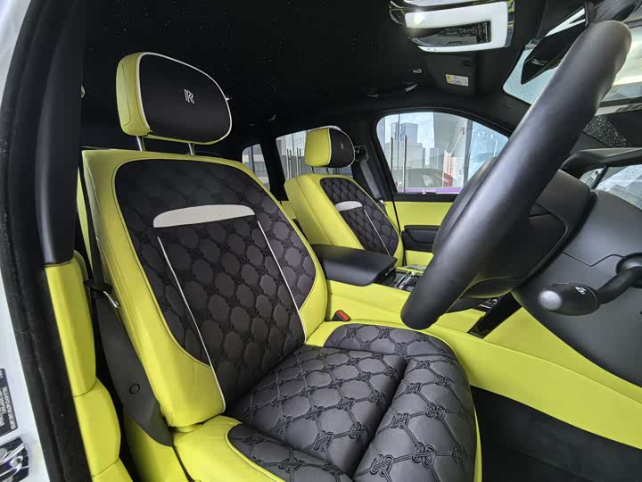 Фото 7 - Rolls-Royce Cullinan