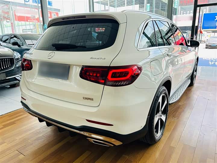 Фото 10 - Mercedes-Benz GLC-Class