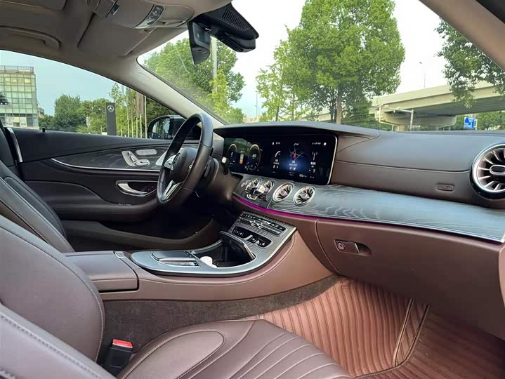 Фото 11 - Mercedes-Benz CLS-Class