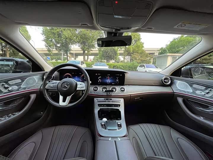 Фото 9 - Mercedes-Benz CLS-Class