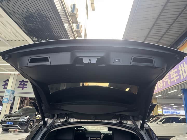 Фото 19 - Land Rover Range Rover Evoque L