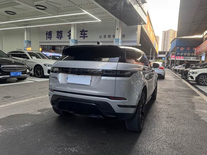 Фото 22 - Land Rover Range Rover Evoque L