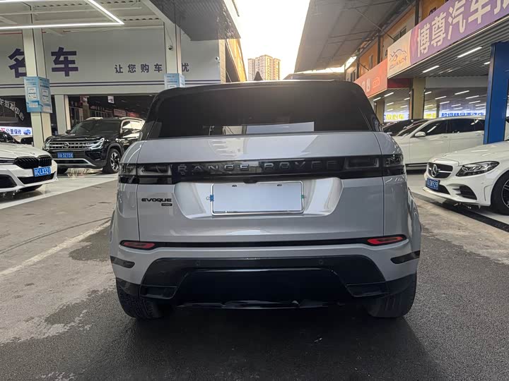 Фото 23 - Land Rover Range Rover Evoque L