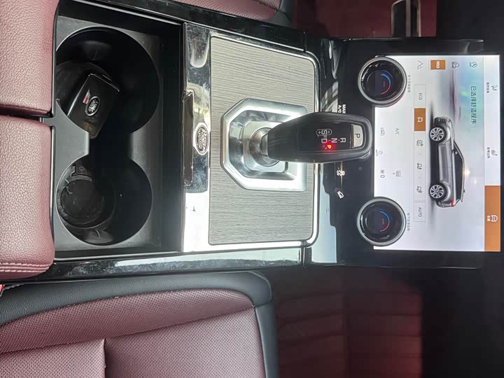 Фото 9 - Land Rover Range Rover Evoque L