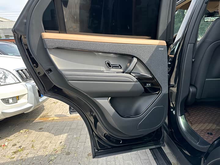 Фото 12 - Land Rover Range Rover Sport