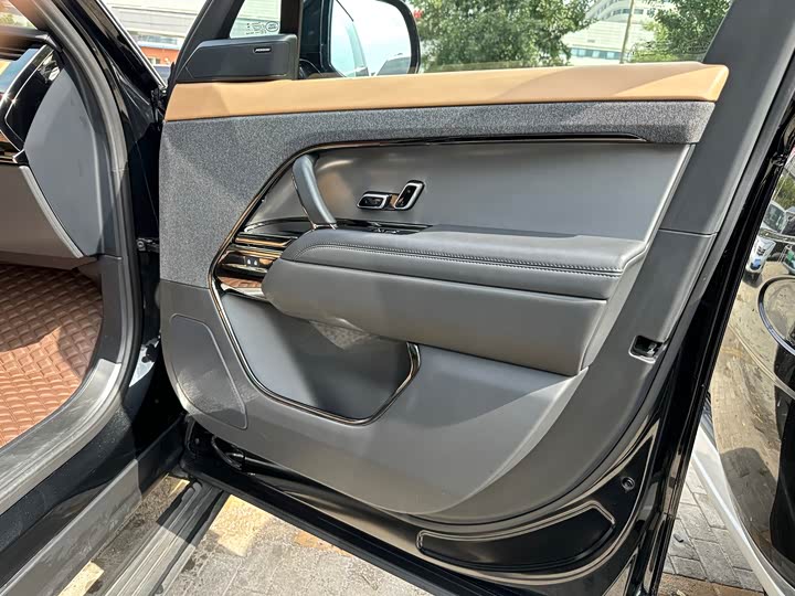 Фото 14 - Land Rover Range Rover Sport