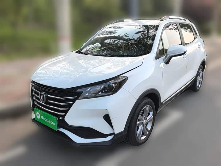 Фото 2 - Changan CS15