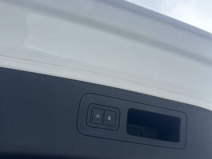 Фото 13 - BYD Song L DM-i Hybrid