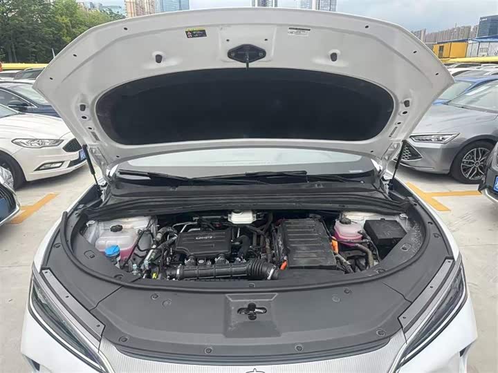 Фото 17 - BYD Song L DM-i Hybrid