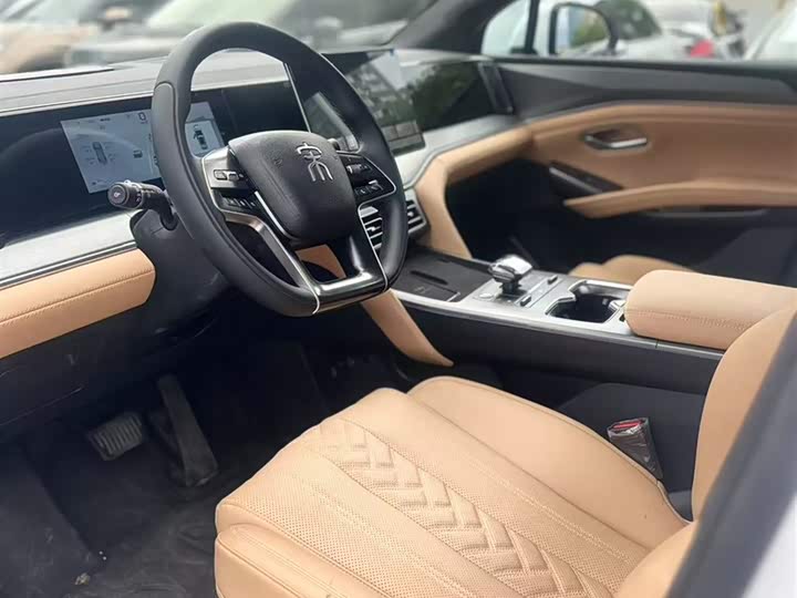 Фото 4 - BYD Song L DM-i Hybrid