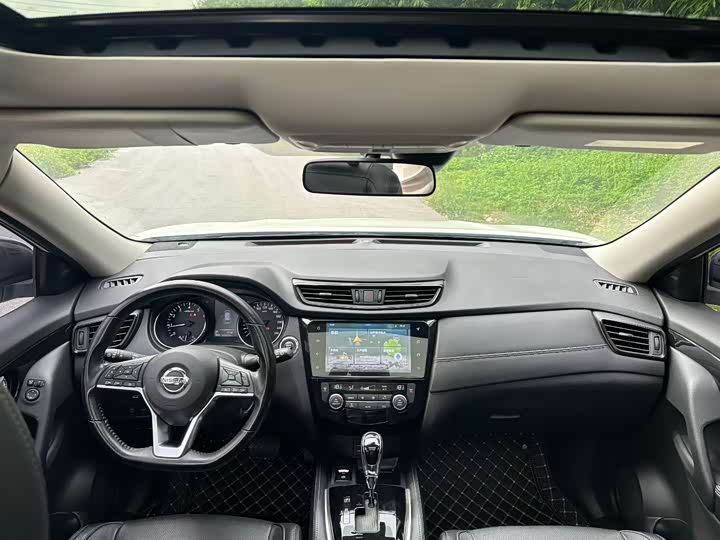 Фото 5 - Nissan X-Trail