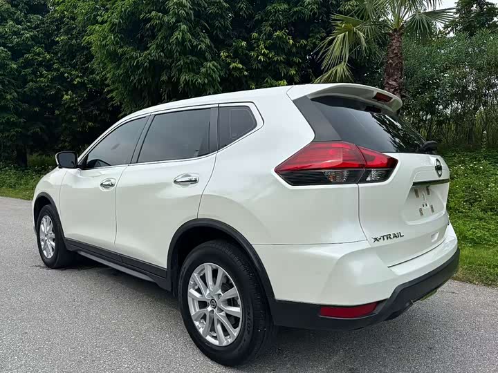 Фото 7 - Nissan X-Trail