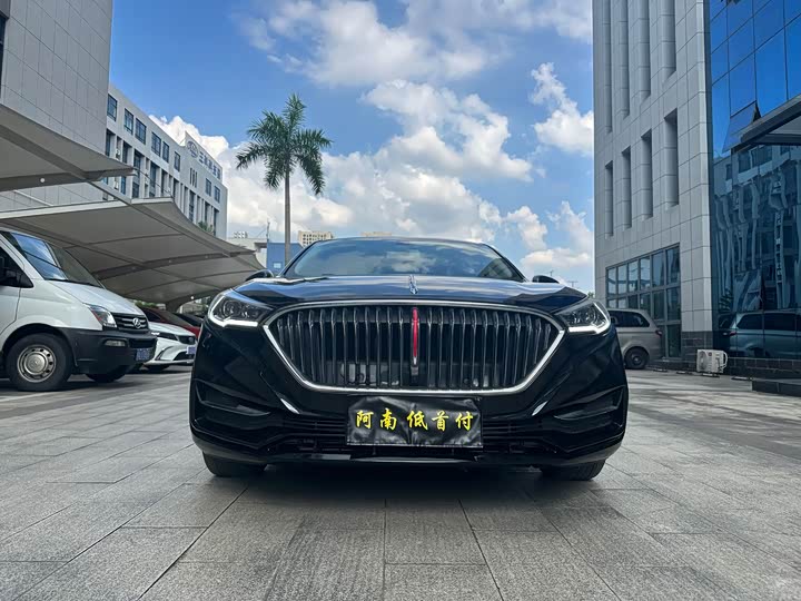 Фото 2 - Hongqi H5