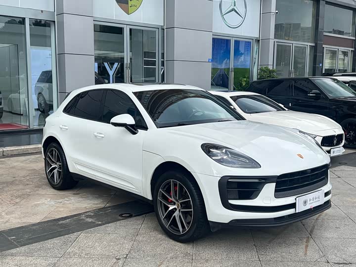 Фото 3 - Porsche Macan