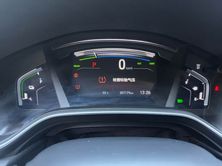 Фото 13 - Honda CR-V