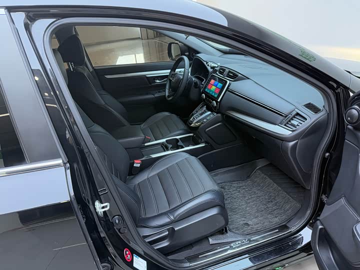 Фото 19 - Honda CR-V