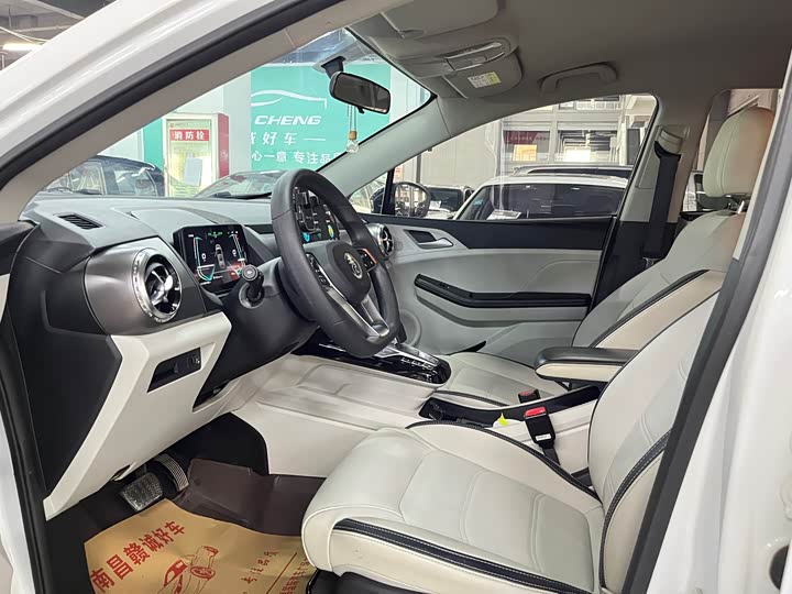 Фото 5 - BYD Yuan Pro