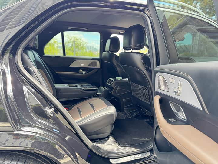 Фото 17 - Mercedes-Benz GLE-Class AMG